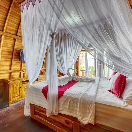 Santen Beach Bungalows Ped Εξωτερικό φωτογραφία