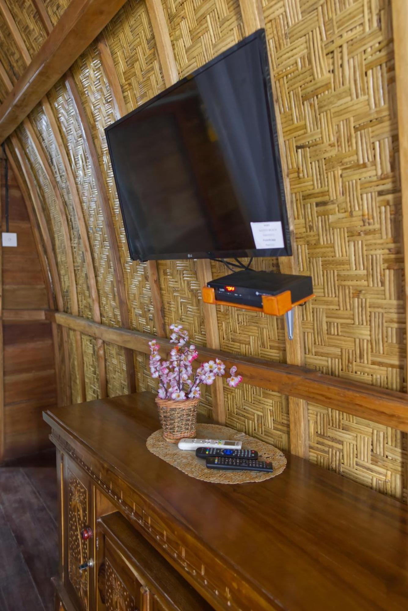 Santen Beach Bungalows Ped Εξωτερικό φωτογραφία