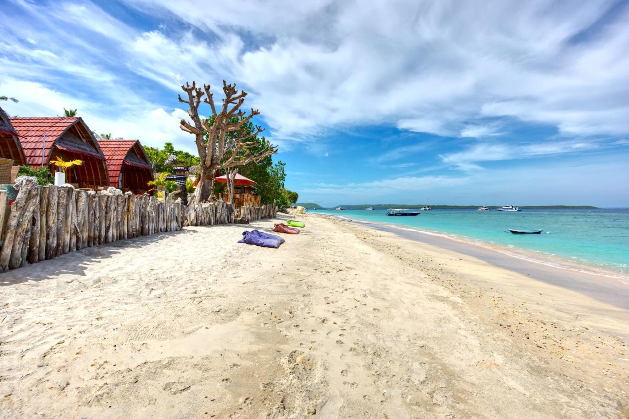Santen Beach Bungalows Ped Εξωτερικό φωτογραφία