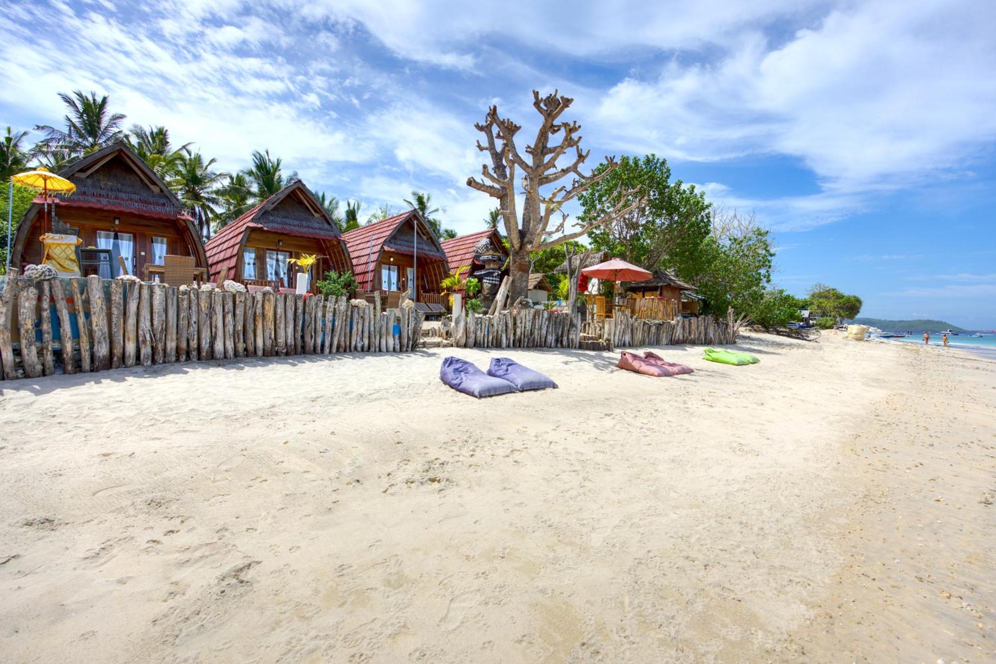 Santen Beach Bungalows Ped Εξωτερικό φωτογραφία